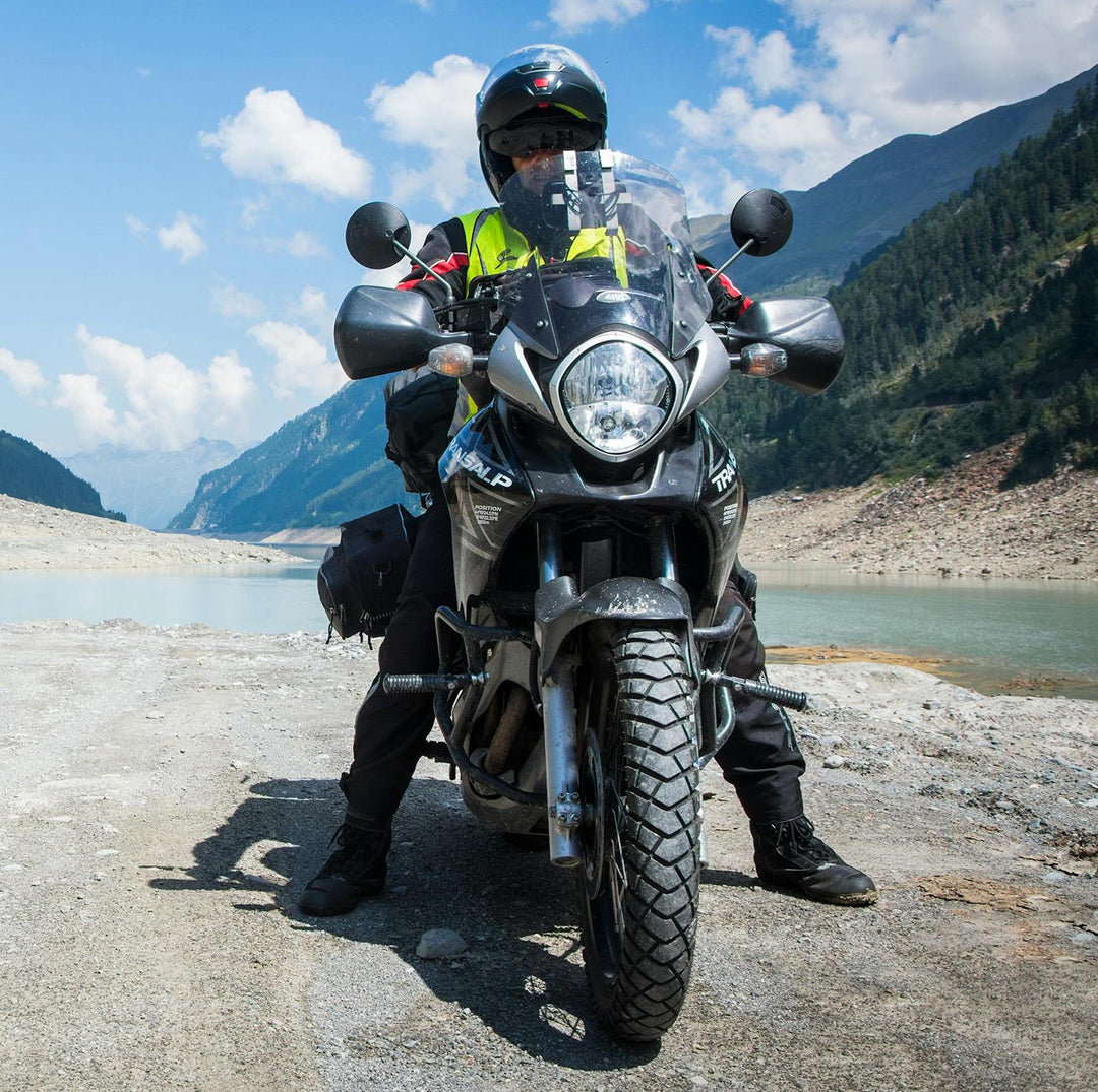 Hydrophobic, goggle, rainproof, film, ski, snowboard, motorcycle, snowmobile, paintball, winter sports, water sports. HydraFilm